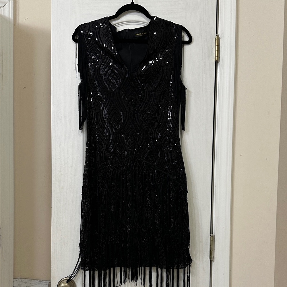 Glamorous Black Fringe Sequin Flapper Dress
